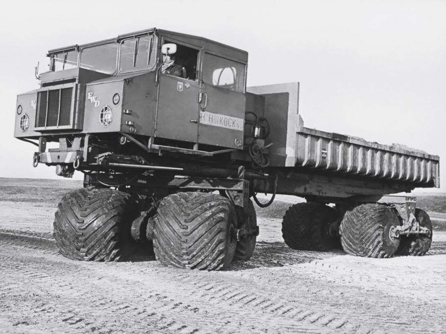  FWD Terracruzer 1955 года  (фото 1 из 1)